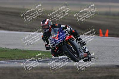 media/Nov-29-2025-TrackDaz (Sat) [[10ae2d9bce]]/B Group/Session 3 (Outside Grapevine)/